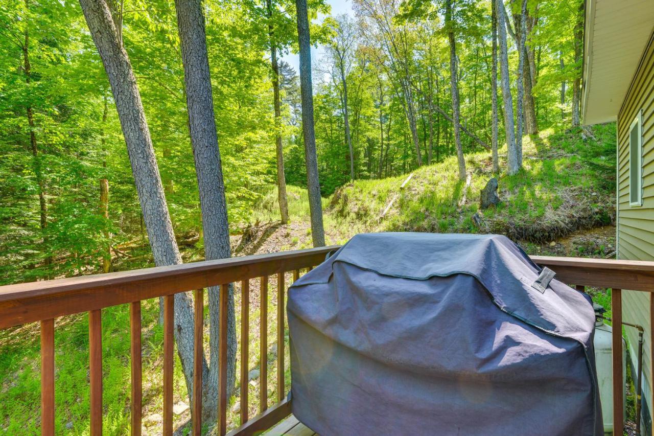 Old Forge Home With Hot Tub And Game Room! Exterior photo