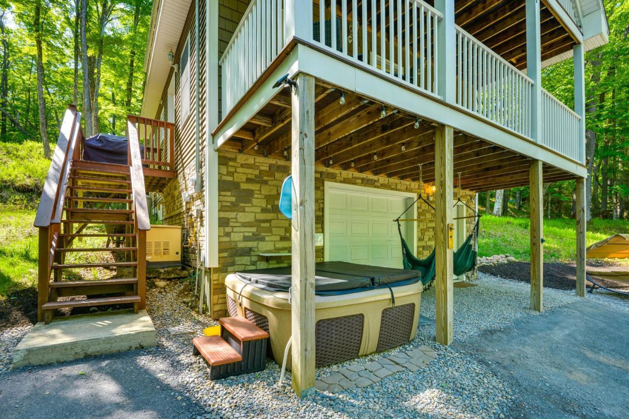 Old Forge Home With Hot Tub And Game Room! Exterior photo